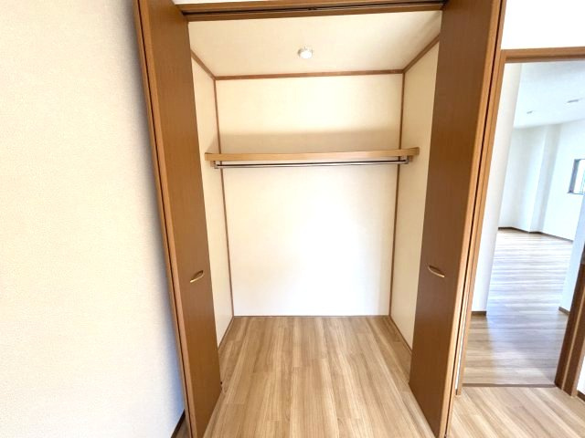 ルミエールＢ棟の収納