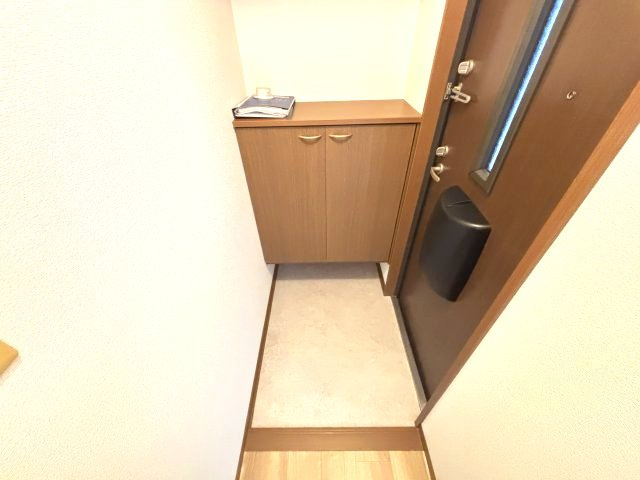 ルミエールＢ棟の玄関