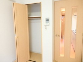 ローズガーデンカスタリア(K-140)の収納