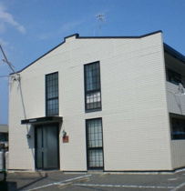 落ち着いた雰囲気の外観です