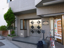 エントランスです