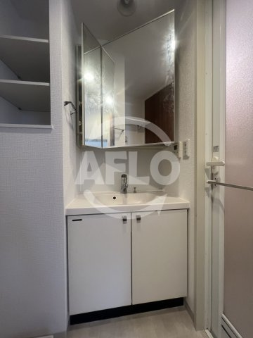 アーバネックス四ツ橋　堀江小学校区の独立洗面台|アーバネックス四ツ橋　独立洗面台