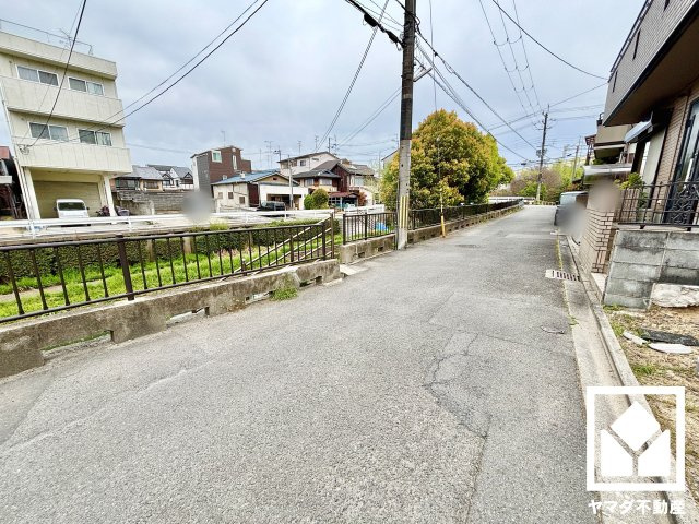 伏見区桃山町弾正島の前面道路含む現地写真|2022/4/10 現地写真更新