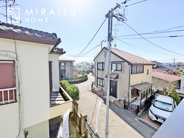 【バルコニー】 | 平日・休日問わず、いつでもご見学が出来ます♪☆実際に見て、触れて感じる安心のお住まい探しを体験して下さい♪☆物件情報だけでなく、地域の特色などなどエリア情報もお伝え出来たら嬉しいです♪