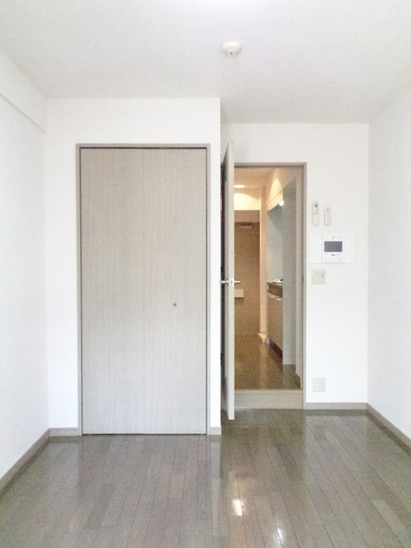 菱和パレス高輪台の居間・リビング|こちらの居間で趣味の時間をお楽しみください