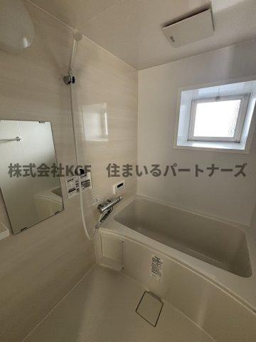 組坂ビルNo8の浴室