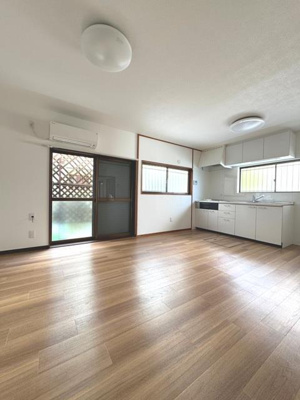 【居間・リビング】 | 白島１丁目テラスハウス