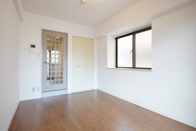 墨田区本所４丁目の賃貸マンションの居間・リビング