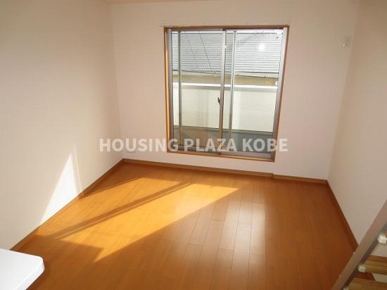 ワコーレヴィアーノ須磨寺町　須磨駅の賃貸情報の居間・リビング