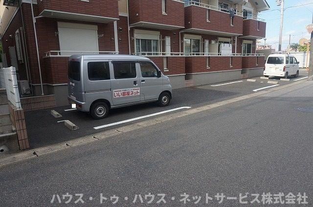 プレ・パルクの駐車場