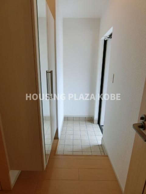 コートディアスの玄関