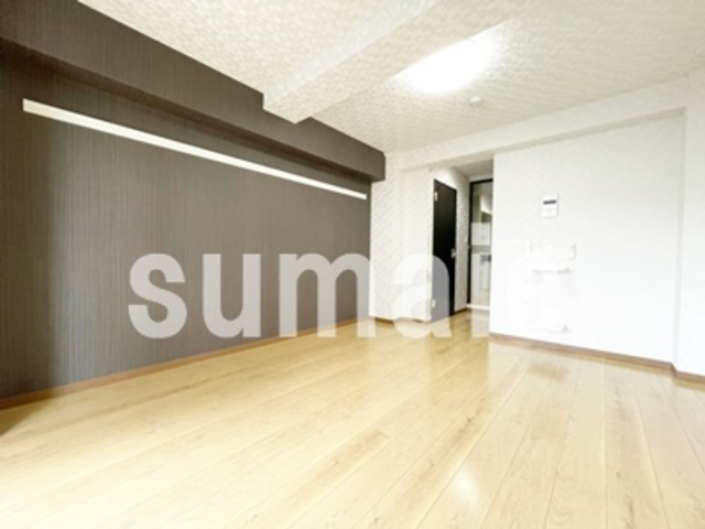 アーバンコート浦和の居間・リビング|明るいリビングです！