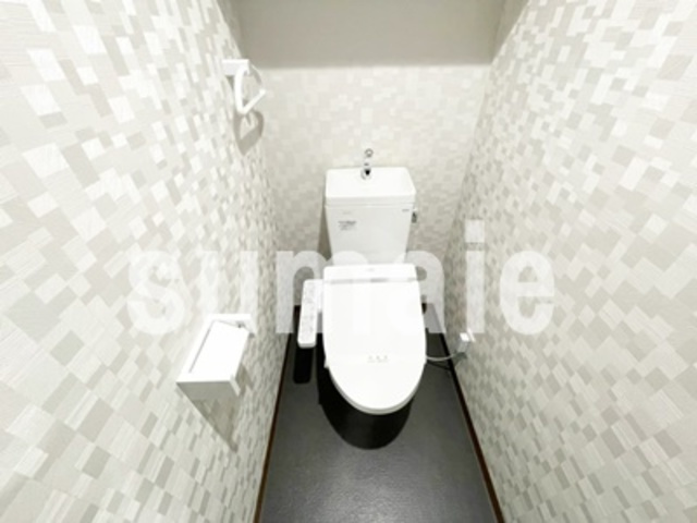 アーバンコート浦和のトイレ|明るいトイレです。