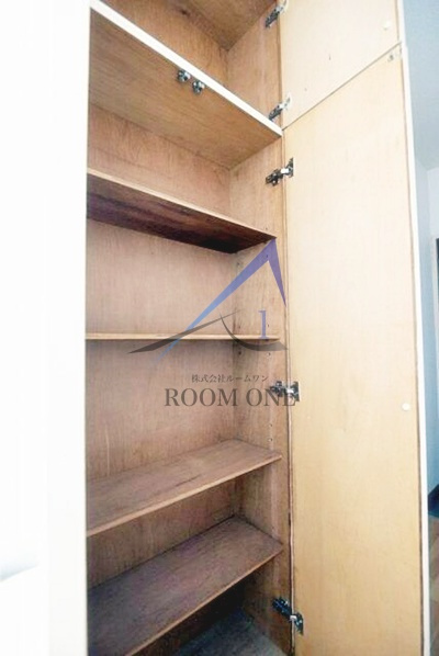 アーバンロジェ西浅草の収納|収納です。
