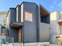 --木目調×グレーが心地良い--泉区上飯田町新築戸建の画像