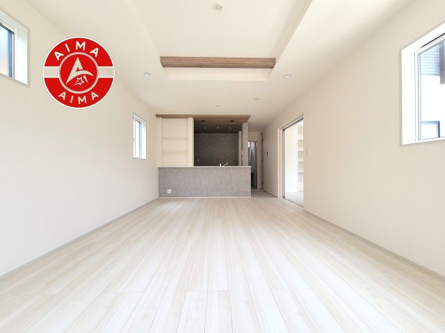 福岡市早良区脇山2丁目第1-1棟（1号棟）の居間・リビング|多くの時間を過すことになるリビングだからこそ、いつも穏やかな空間・解放感が味わえ毎日が充実します。