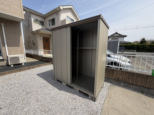 前橋市北代田町中古住宅の設備|■物置がセットで付いてきます♪