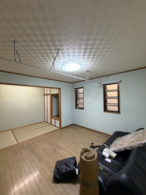 【居間・リビング】 | 本郷町貸戸建 -