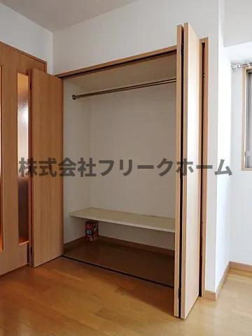 武蔵野市御殿山１丁目の賃貸マンションの収納