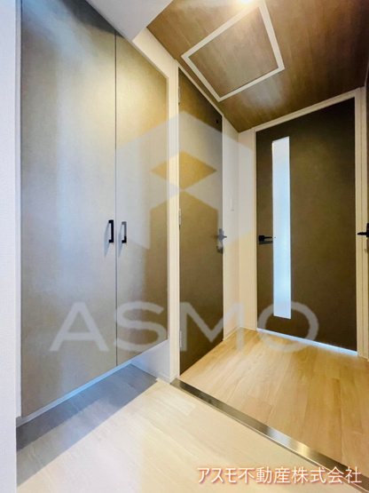 【玄関】 | シャテーニュ上本町 | 同マンション別部屋参考写真