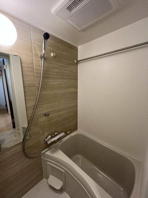 スマイラス川口並木の浴室