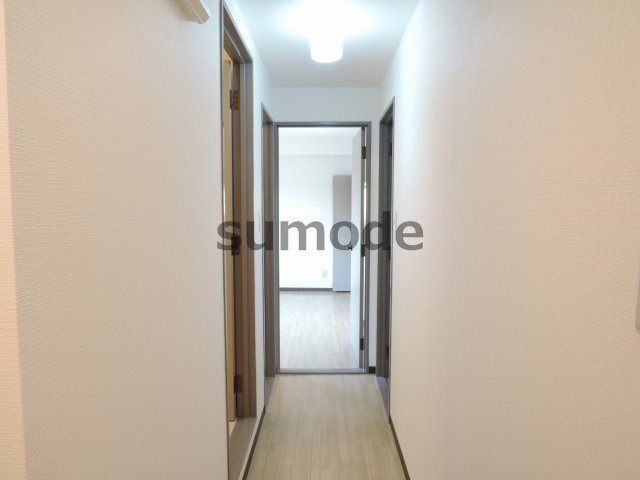 高槻市城北町１丁目の賃貸マンションの内装