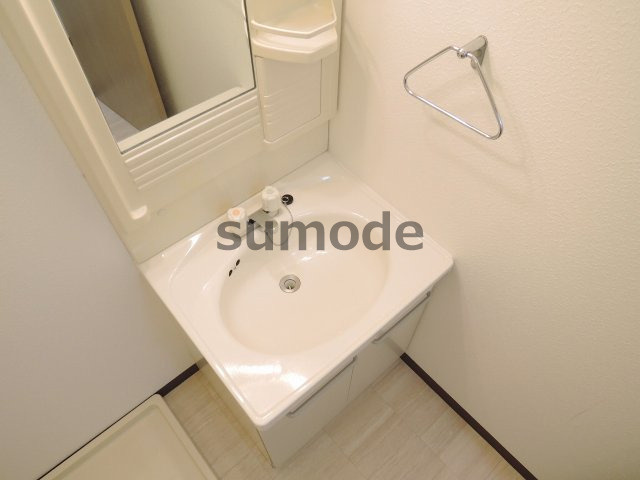 高槻市城北町１丁目の賃貸マンションの洗面所