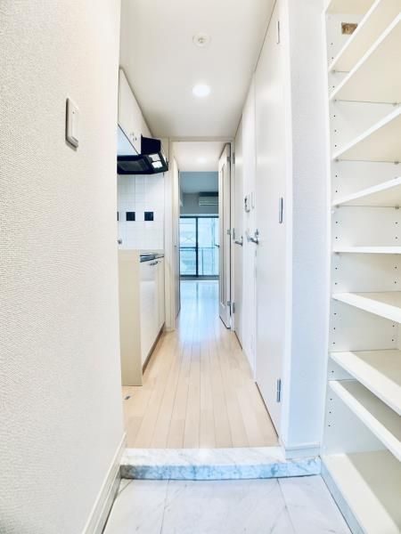 シエル白山　Ａ館の玄関