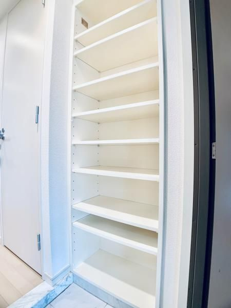 シエル白山　Ａ館の収納