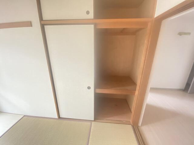 ＩＳレイクヒルズの収納|※別部屋参考写真