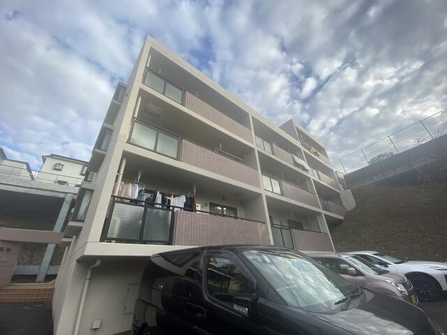 ＩＳレイクヒルズ