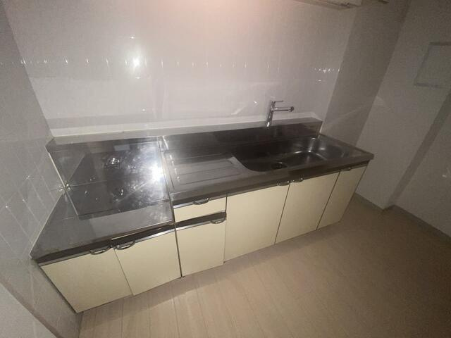 ＩＳレイクヒルズのキッチン|※別部屋参考写真