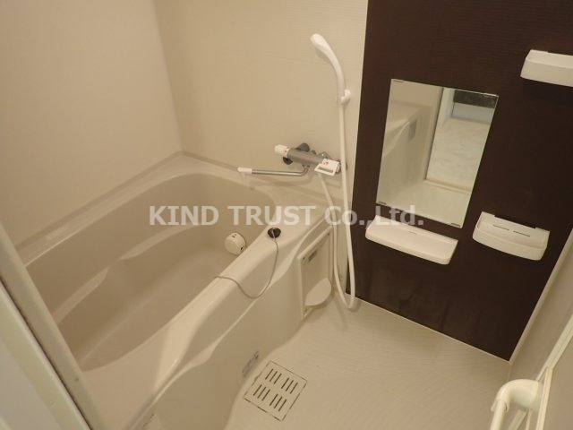 フジマン北梅田の浴室|落ち着いた空間のお風呂です