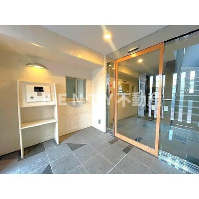 【エントランス】 | グランデュールⅥ羽田 | 毎日通るエントランスはこのようになっています