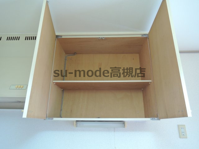 エステートピアみどりヶ丘の収納