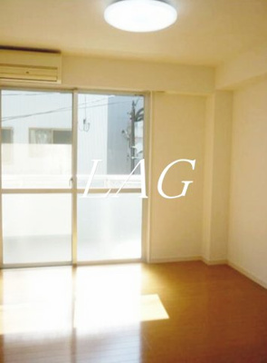 【居間・リビング】 | グランフォレスタⅠ | 洋室のお部屋です。