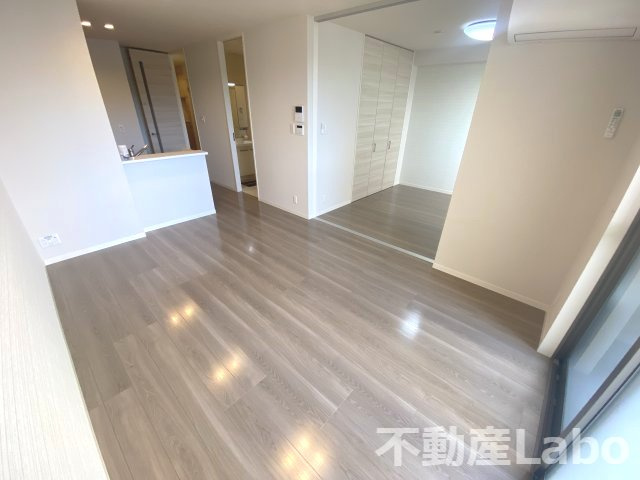 プロヌーブ沖洲 Ⅱ番館