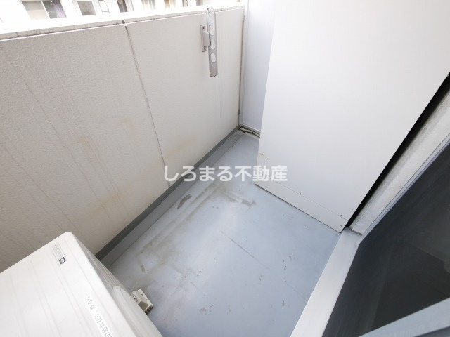 プライムアーバン松屋町のバルコニー