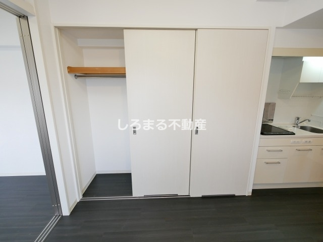 プライムアーバン松屋町の収納