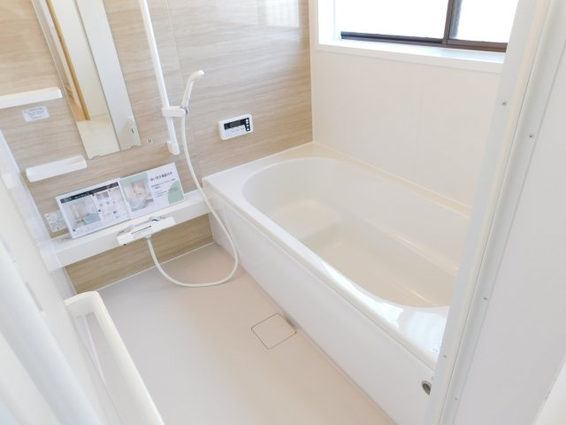 名古屋市中川区東起町５丁目の中古一戸建の浴室|◇浴室◇　　お風呂新品交換　（２０２６年１月フルリフォーム済）