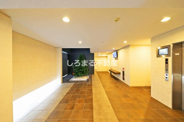 CITY SPIRE日本橋高津のロビー