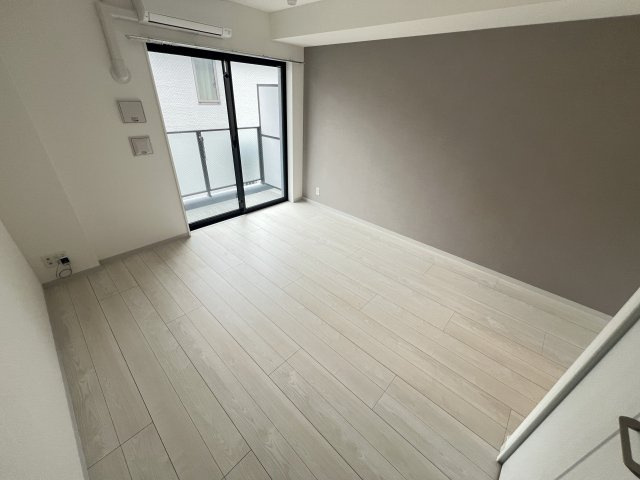 【寝室】