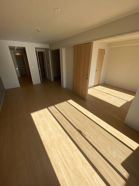 ザ・ケンジントン・レジデンスときわ台の洋室