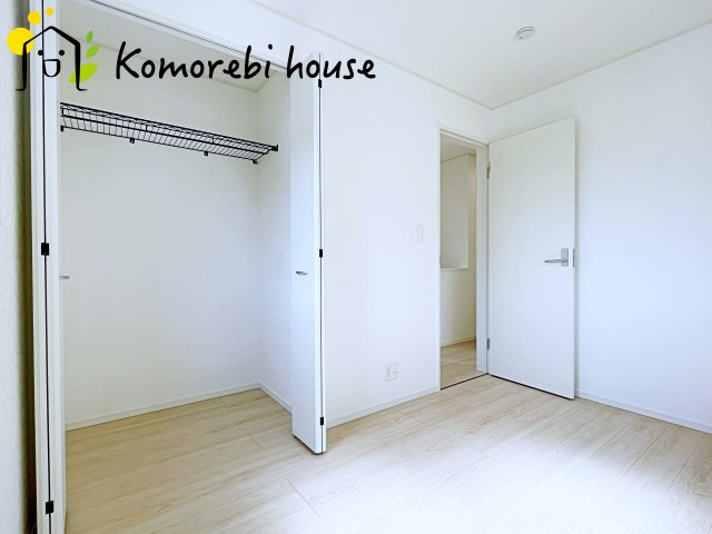 さいたま市見沼区風渡野　第６　新築一戸建て　クレイドルガーデン　01の収納|26.4.18　撮影済み