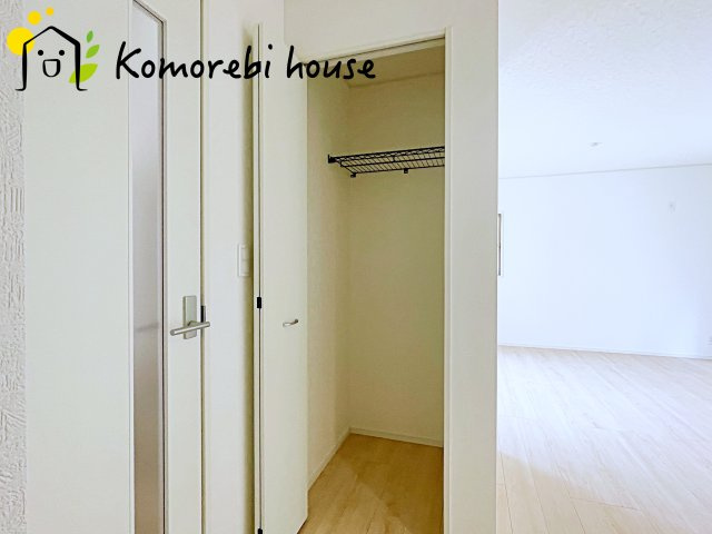 さいたま市見沼区風渡野　第６　新築一戸建て　クレイドルガーデン　01の収納|26.4.18　撮影済み