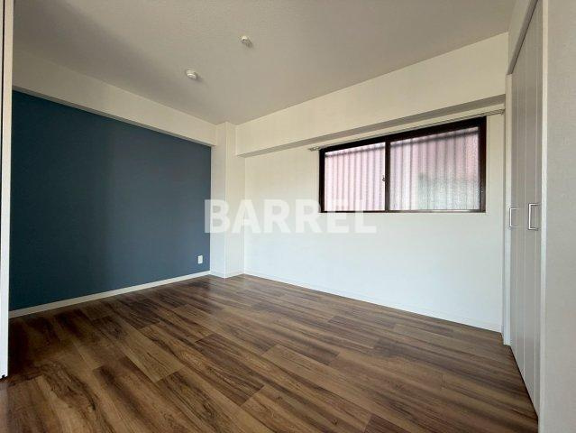 淀川ビルの居間・リビング