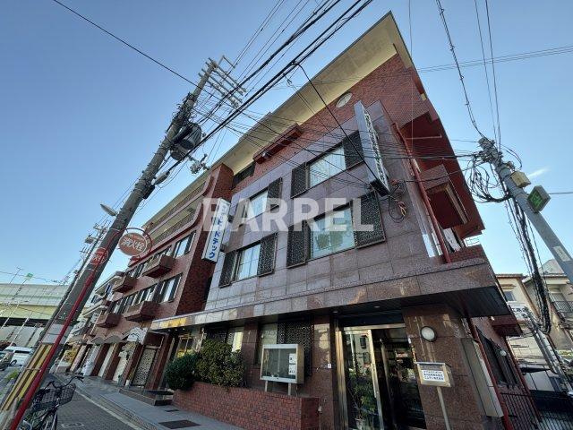 淀川ビルの外観