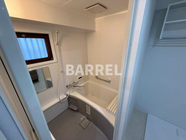 淀川ビルの浴室