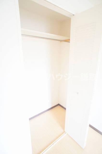 アヴニール梨の樹の収納|同タイプのお部屋の画像です