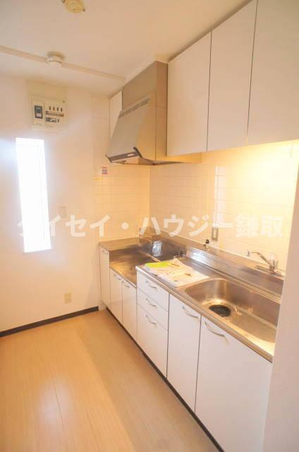 アヴニール梨の樹のキッチン|同タイプのお部屋の画像です